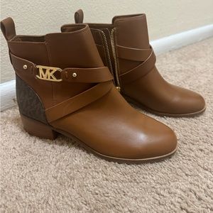 Micheal Kohr Boots